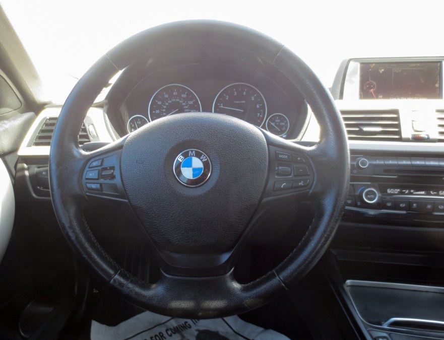 2016 BMW 3 Series 4dr Sdn 320i RWD, available for sale in Santa Ana, California | Auto Max Of Santa Ana. Santa Ana, California 2016 BMW 3 Series 4dr Sdn 320i RWD, available for sale in Santa Ana, California | Auto Max Of Santa Ana. Santa Ana, California