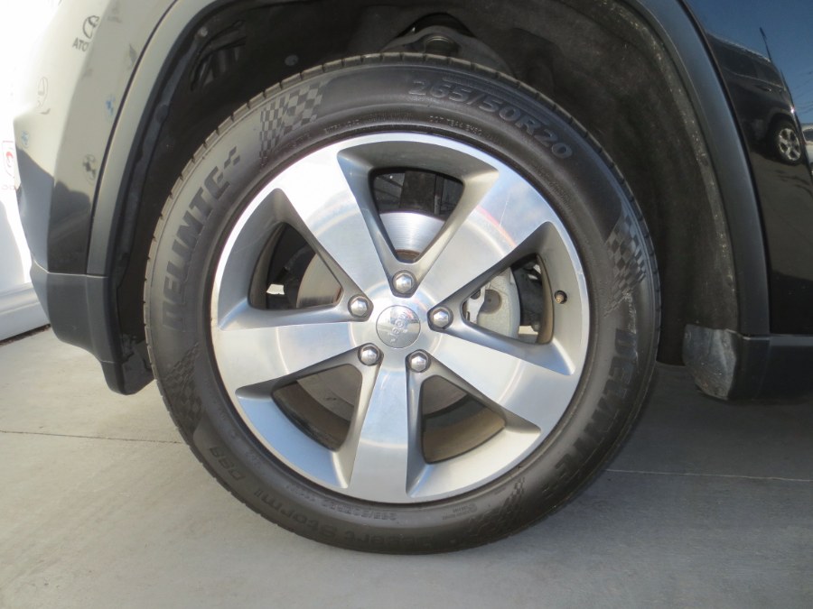 2014 Jeep Grand Cherokee RWD 4dr Limited, available for sale in Santa Ana, California | Auto Max Of Santa Ana. Santa Ana, California 2014 Jeep Grand Cherokee RWD 4dr Limited, available for sale in Santa Ana, California | Auto Max Of Santa Ana. Santa Ana, California