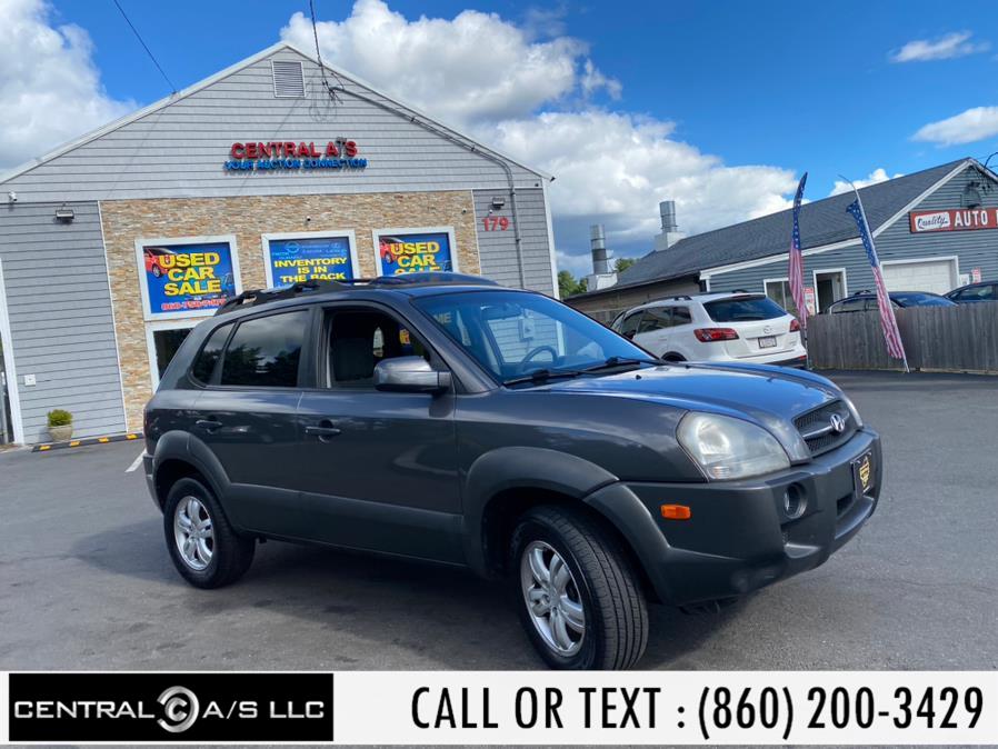 2008 Hyundai Tucson 4WD 4dr V6 Auto SE, available for sale in East Windsor, Connecticut | Central A/S LLC. East Windsor, Connecticut 2008 Hyundai Tucson 4WD 4dr V6 Auto SE, available for sale in East Windsor, Connecticut | Central A/S LLC. East Windsor, Connecticut