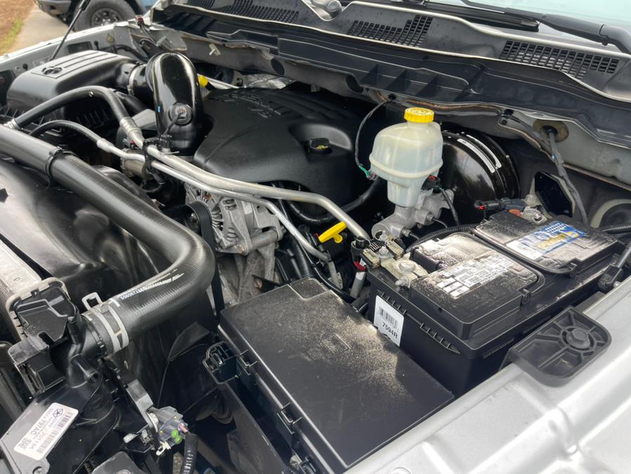 Used Ram 1500 4WD Crew Cab 140.5" Express 2014 | Mike And Tony Auto Sales, Inc. South Windsor, Connecticut Used Ram 1500 4WD Crew Cab 140.5" Express 2014 | Mike And Tony Auto Sales, Inc. South Windsor, Connecticut