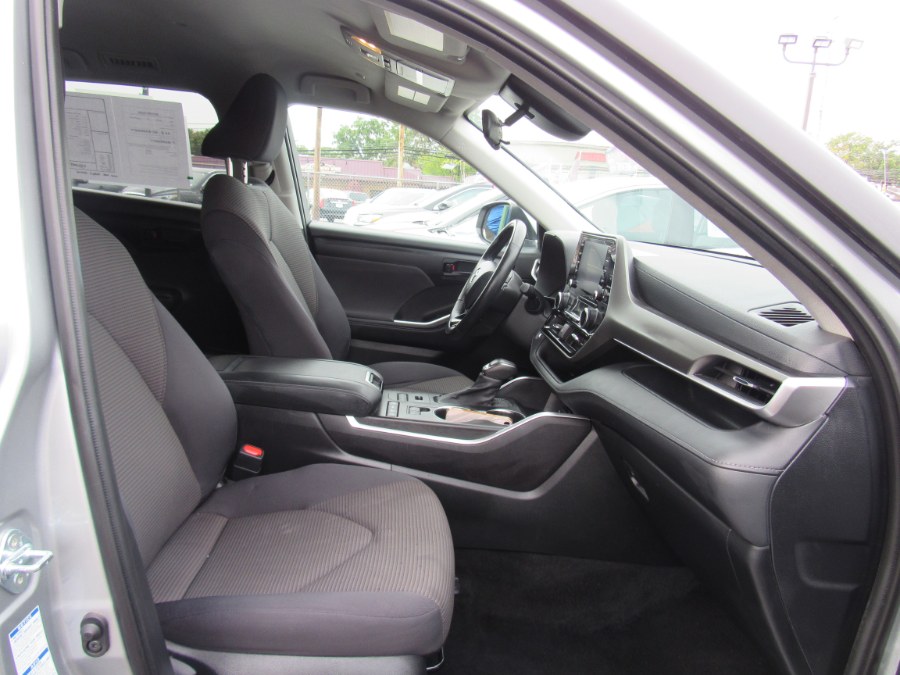 Used Toyota Highlander LE AWD (Natl) 2021 | NJ Used Cars Center. Irvington, New Jersey Used Toyota Highlander LE AWD (Natl) 2021 | NJ Used Cars Center. Irvington, New Jersey