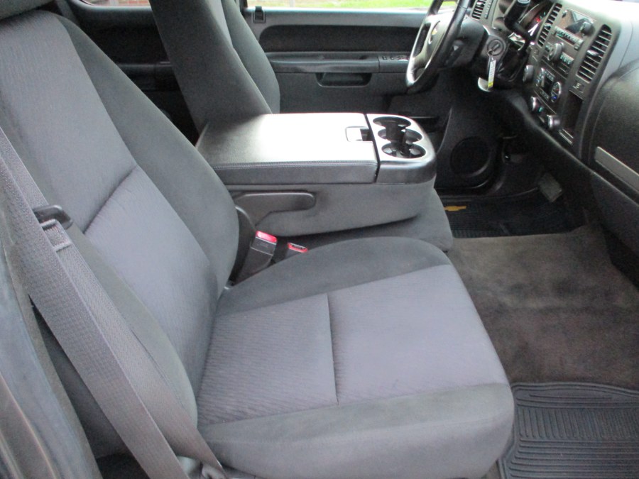 Used Chevrolet Silverado 1500 4WD Ext Cab 143.5" LT 2013 | Suffield Auto Sales. Suffield, Connecticut