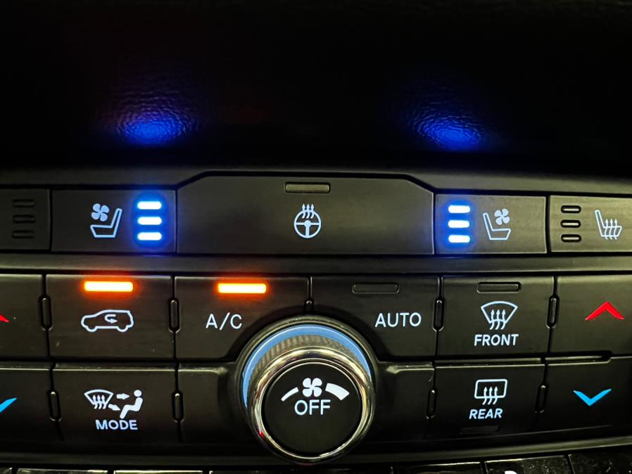 2021 Dodge Durango R/T AWD, available for sale in Massapequa Park, New York | Power Motors East. Massapequa Park, New York 2021 Dodge Durango R/T AWD, available for sale in Massapequa Park, New York | Power Motors East. Massapequa Park, New York