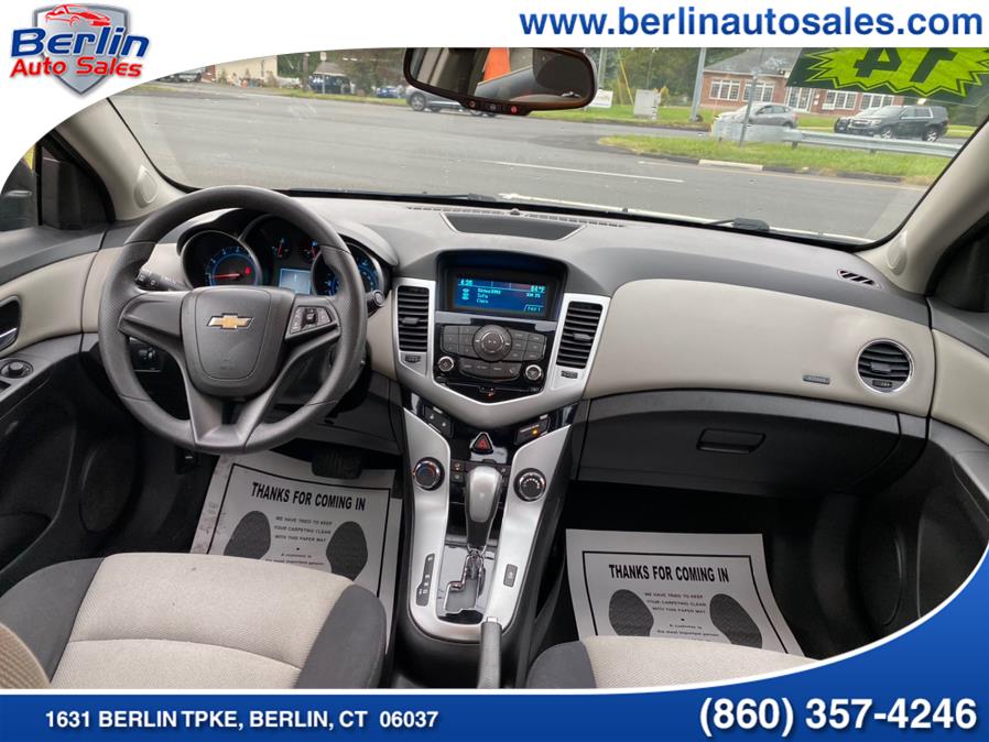 Used Chevrolet Cruze 4dr Sdn Auto LS 2014 | Berlin Auto Sales LLC. Berlin, Connecticut Used Chevrolet Cruze 4dr Sdn Auto LS 2014 | Berlin Auto Sales LLC. Berlin, Connecticut