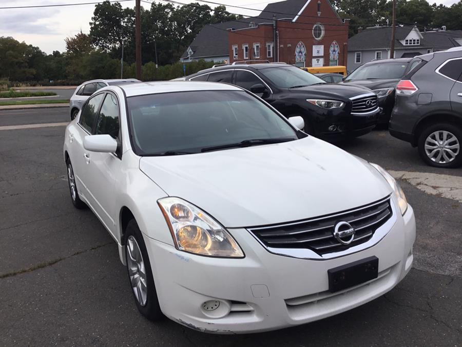 Used Nissan Altima 2.5 S 4 doors 2011 | Liberty Motors. Manchester, Connecticut Used Nissan Altima 2.5 S 4 doors 2011 | Liberty Motors. Manchester, Connecticut