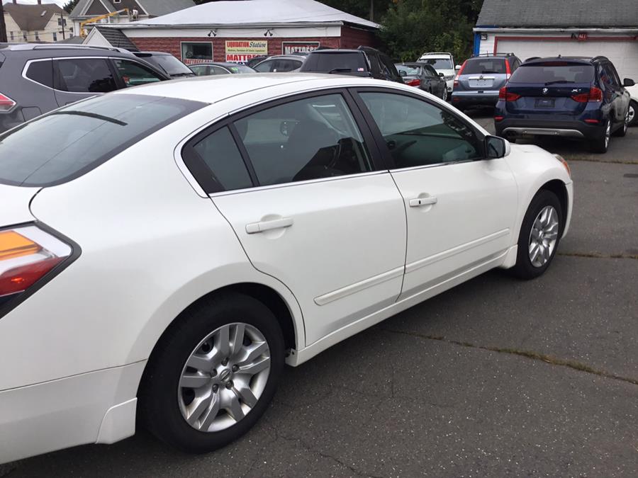 Used Nissan Altima 2.5 S 4 doors 2011 | Liberty Motors. Manchester, Connecticut Used Nissan Altima 2.5 S 4 doors 2011 | Liberty Motors. Manchester, Connecticut