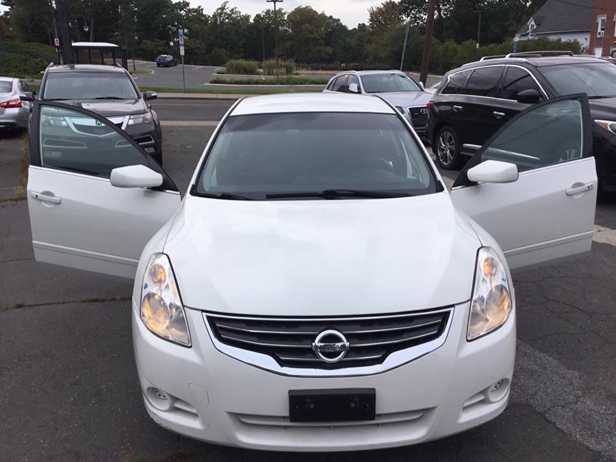 Used Nissan Altima 2.5 S 4 doors 2011 | Liberty Motors. Manchester, Connecticut Used Nissan Altima 2.5 S 4 doors 2011 | Liberty Motors. Manchester, Connecticut