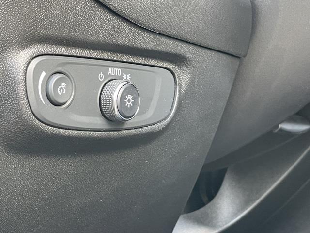 Used Chevrolet Equinox LT 2020 | Blasius Federal Road. Brookfield, Connecticut Used Chevrolet Equinox LT 2020 | Blasius Federal Road. Brookfield, Connecticut