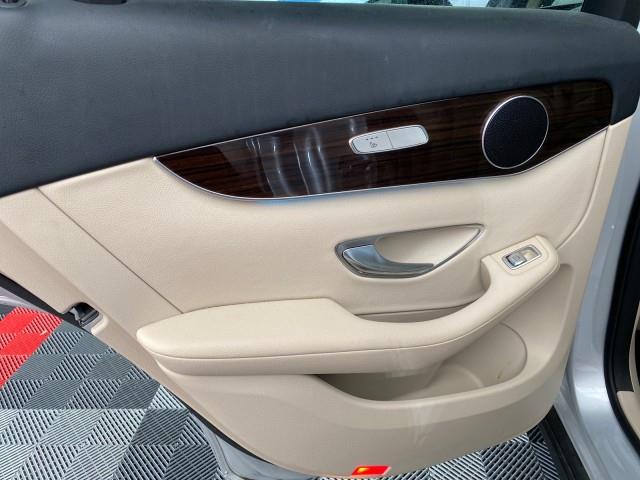 Used Mercedes-benz Glc GLC 300 2019 | Queens Auto Mall. Richmond Hill, New York Used Mercedes-benz Glc GLC 300 2019 | Queens Auto Mall. Richmond Hill, New York