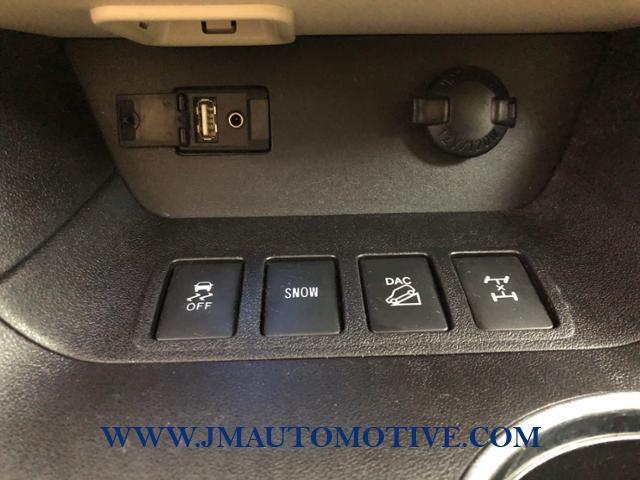 2016 Toyota Highlander AWD 4dr V6 Limited, available for sale in Naugatuck, Connecticut | J&M Automotive Sls&Svc LLC. Naugatuck, Connecticut 2016 Toyota Highlander AWD 4dr V6 Limited, available for sale in Naugatuck, Connecticut | J&M Automotive Sls&Svc LLC. Naugatuck, Connecticut