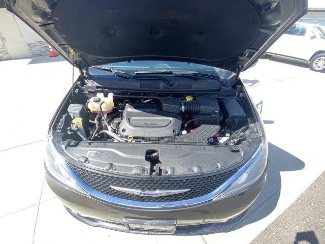 Used Chrysler Pacifica Touring L 2019 | Camy Cars. Great Neck, New York Used Chrysler Pacifica Touring L 2019 | Camy Cars. Great Neck, New York