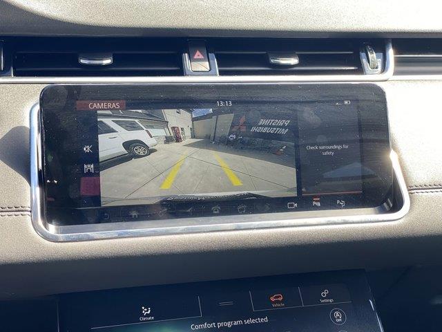 2020 Land Rover Range Rover Evoque SE, available for sale in Great Neck, New York | Camy Cars. Great Neck, New York 2020 Land Rover Range Rover Evoque SE, available for sale in Great Neck, New York | Camy Cars. Great Neck, New York