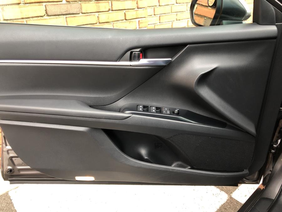 2018 Toyota Camry LE Auto, available for sale in Waterbury, Connecticut | National Auto Brokers, Inc.. Waterbury, Connecticut 2018 Toyota Camry LE Auto, available for sale in Waterbury, Connecticut | National Auto Brokers, Inc.. Waterbury, Connecticut