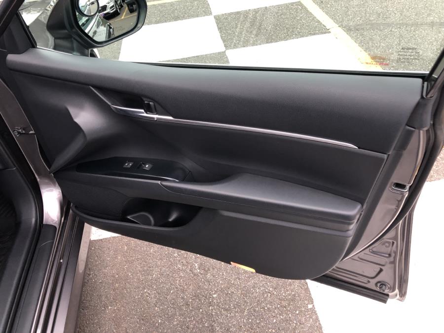 2018 Toyota Camry LE Auto, available for sale in Waterbury, Connecticut | National Auto Brokers, Inc.. Waterbury, Connecticut 2018 Toyota Camry LE Auto, available for sale in Waterbury, Connecticut | National Auto Brokers, Inc.. Waterbury, Connecticut