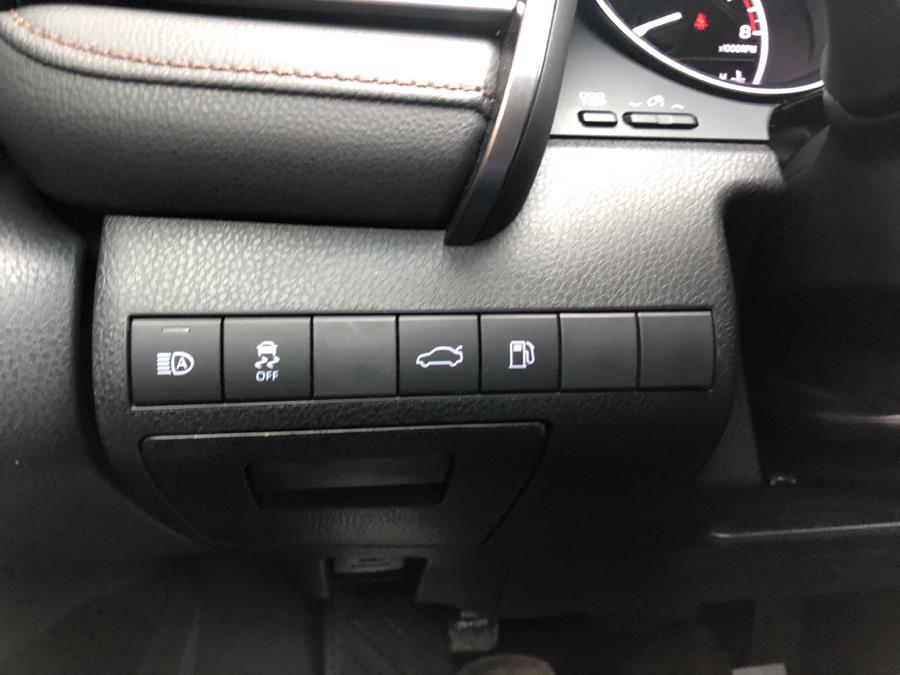 2018 Toyota Camry LE Auto, available for sale in Waterbury, Connecticut | National Auto Brokers, Inc.. Waterbury, Connecticut 2018 Toyota Camry LE Auto, available for sale in Waterbury, Connecticut | National Auto Brokers, Inc.. Waterbury, Connecticut