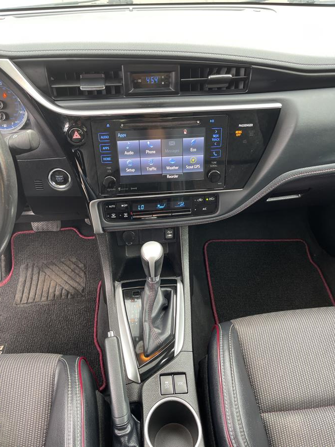 2017 Toyota Corolla 50th Anniversary Special Edition CVT (Natl), available for sale in Bronx, New York | New York Motors Group Solutions LLC. Bronx, New York 2017 Toyota Corolla 50th Anniversary Special Edition CVT (Natl), available for sale in Bronx, New York | New York Motors Group Solutions LLC. Bronx, New York