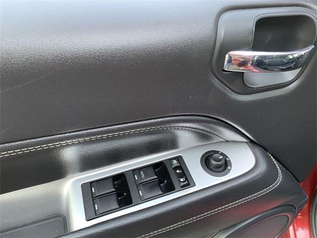 2015 Jeep Compass Latitude, available for sale in Stratford, Connecticut | Wiz Leasing Inc. Stratford, Connecticut 2015 Jeep Compass Latitude, available for sale in Stratford, Connecticut | Wiz Leasing Inc. Stratford, Connecticut