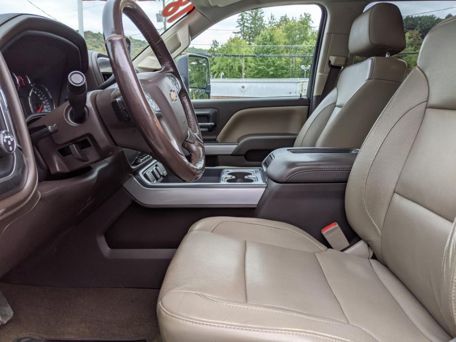 2018 Chevrolet Silverado 3500HD 4WD Crew Cab 153.7" LTZ, available for sale in Thomaston, CT