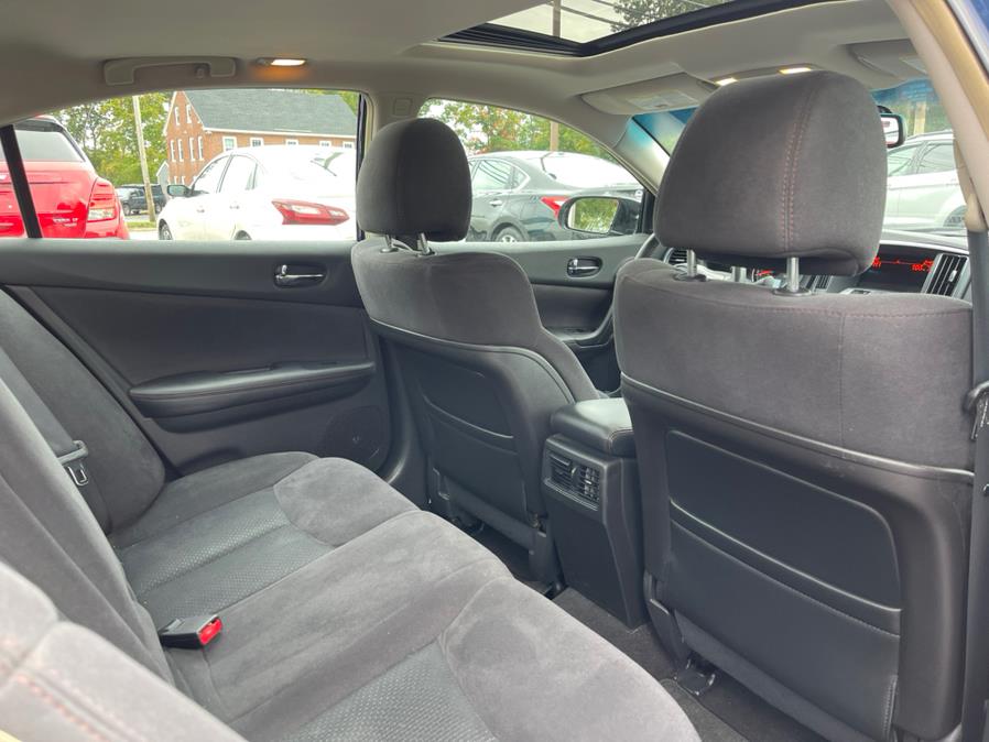 Used Nissan Maxima 4dr Sdn 3.5 SV 2014 | Merrimack Autosport. Merrimack, New Hampshire Used Nissan Maxima 4dr Sdn 3.5 SV 2014 | Merrimack Autosport. Merrimack, New Hampshire