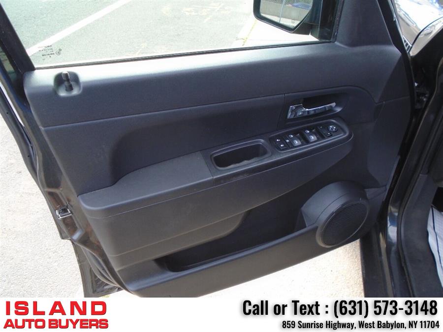 Used Jeep Liberty Sport 4x4 4dr SUV 2011 | Island Auto Buyers. West Babylon, New York Used Jeep Liberty Sport 4x4 4dr SUV 2011 | Island Auto Buyers. West Babylon, New York