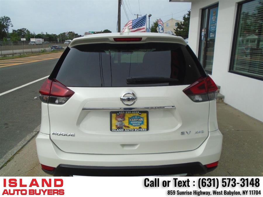 Used Nissan Rogue SV AWD 4dr Crossover 2018 | Island Auto Buyers. West Babylon, New York Used Nissan Rogue SV AWD 4dr Crossover 2018 | Island Auto Buyers. West Babylon, New York