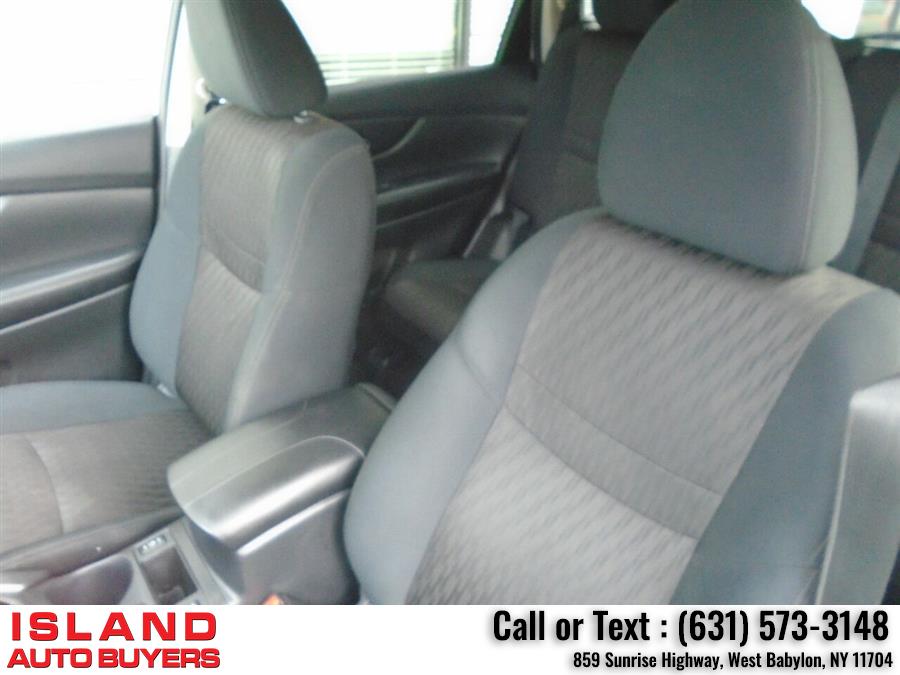 Used Nissan Rogue SV AWD 4dr Crossover 2018 | Island Auto Buyers. West Babylon, New York Used Nissan Rogue SV AWD 4dr Crossover 2018 | Island Auto Buyers. West Babylon, New York