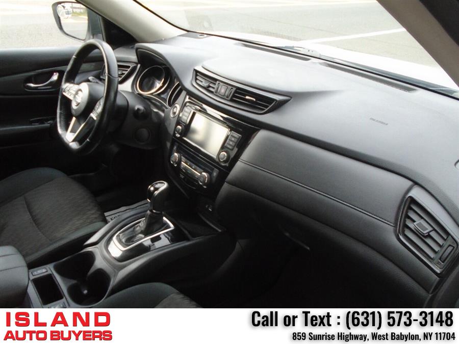 Used Nissan Rogue SV AWD 4dr Crossover 2018 | Island Auto Buyers. West Babylon, New York Used Nissan Rogue SV AWD 4dr Crossover 2018 | Island Auto Buyers. West Babylon, New York