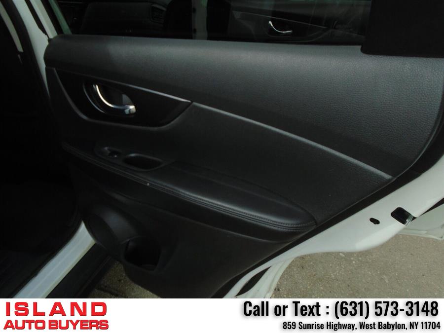 Used Nissan Rogue SV AWD 4dr Crossover 2018 | Island Auto Buyers. West Babylon, New York Used Nissan Rogue SV AWD 4dr Crossover 2018 | Island Auto Buyers. West Babylon, New York