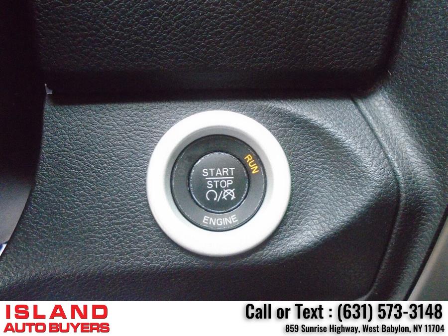 2014 Ram 1500 Sport 4x4 4dr Crew Cab 6.3 ft. SB Pickup, available for sale in West Babylon, New York | Island Auto Buyers. West Babylon, New York 2014 Ram 1500 Sport 4x4 4dr Crew Cab 6.3 ft. SB Pickup, available for sale in West Babylon, New York | Island Auto Buyers. West Babylon, New York