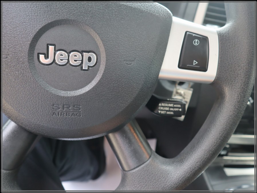 2009 Jeep Grand Cherokee 4WD 4dr Rocky Mountain, available for sale in Huntington Station, New York | My Auto Inc.. Huntington Station, New York 2009 Jeep Grand Cherokee 4WD 4dr Rocky Mountain, available for sale in Huntington Station, New York | My Auto Inc.. Huntington Station, New York