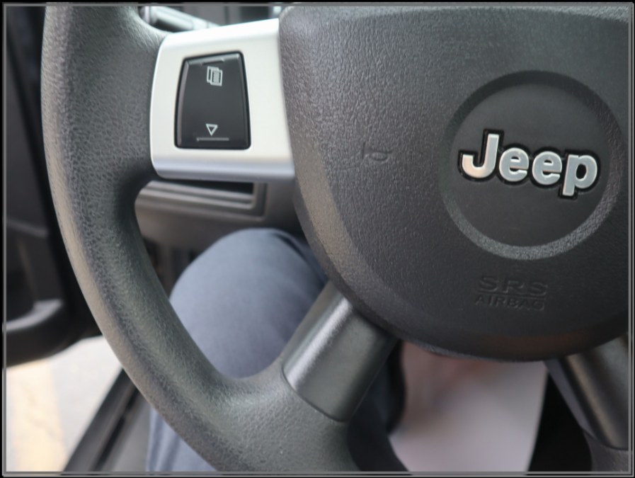 2009 Jeep Grand Cherokee 4WD 4dr Rocky Mountain, available for sale in Huntington Station, New York | My Auto Inc.. Huntington Station, New York 2009 Jeep Grand Cherokee 4WD 4dr Rocky Mountain, available for sale in Huntington Station, New York | My Auto Inc.. Huntington Station, New York