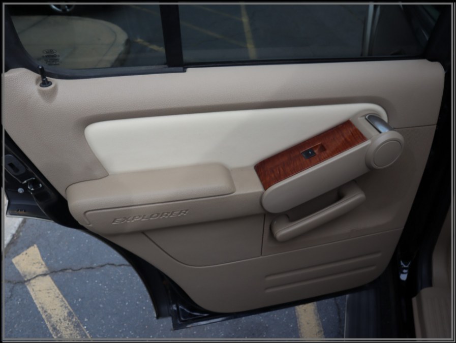 2008 Ford Explorer 4WD 4dr V6 Eddie Bauer, available for sale in Huntington Station, New York | My Auto Inc.. Huntington Station, New York 2008 Ford Explorer 4WD 4dr V6 Eddie Bauer, available for sale in Huntington Station, New York | My Auto Inc.. Huntington Station, New York