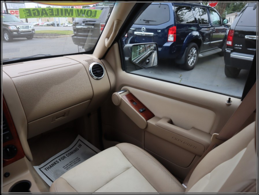 2008 Ford Explorer 4WD 4dr V6 Eddie Bauer, available for sale in Huntington Station, New York | My Auto Inc.. Huntington Station, New York 2008 Ford Explorer 4WD 4dr V6 Eddie Bauer, available for sale in Huntington Station, New York | My Auto Inc.. Huntington Station, New York