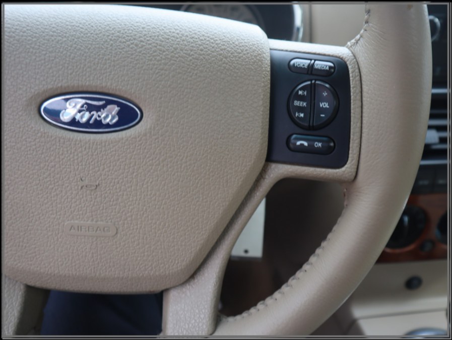 2008 Ford Explorer 4WD 4dr V6 Eddie Bauer, available for sale in Huntington Station, New York | My Auto Inc.. Huntington Station, New York 2008 Ford Explorer 4WD 4dr V6 Eddie Bauer, available for sale in Huntington Station, New York | My Auto Inc.. Huntington Station, New York