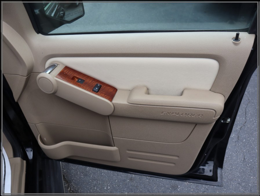 2008 Ford Explorer 4WD 4dr V6 Eddie Bauer, available for sale in Huntington Station, New York | My Auto Inc.. Huntington Station, New York 2008 Ford Explorer 4WD 4dr V6 Eddie Bauer, available for sale in Huntington Station, New York | My Auto Inc.. Huntington Station, New York