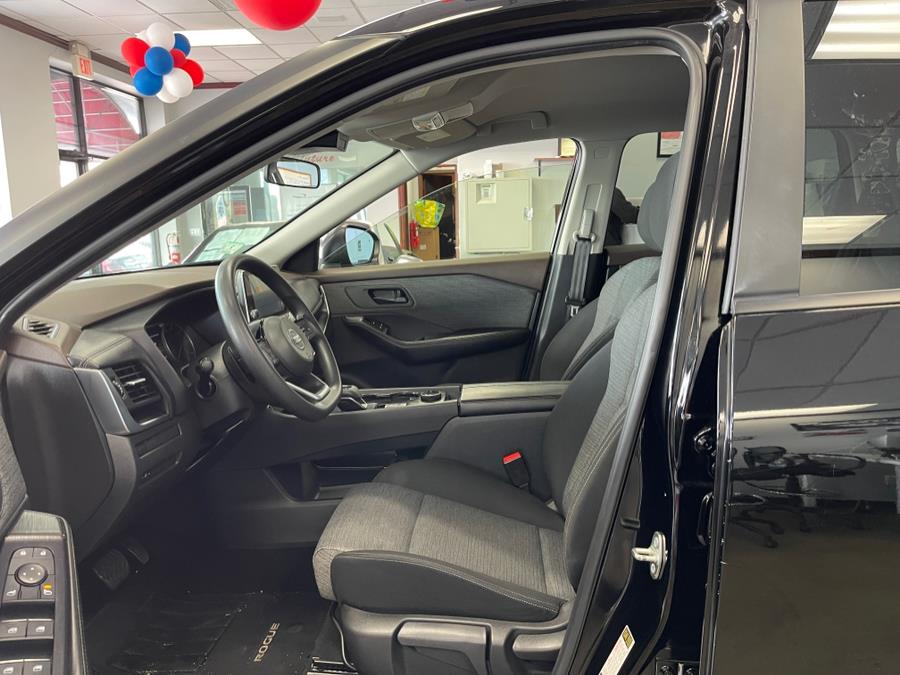 Used Nissan Rogue AWD S 2021 | 5 Towns Drive. Inwood, New York Used Nissan Rogue AWD S 2021 | 5 Towns Drive. Inwood, New York