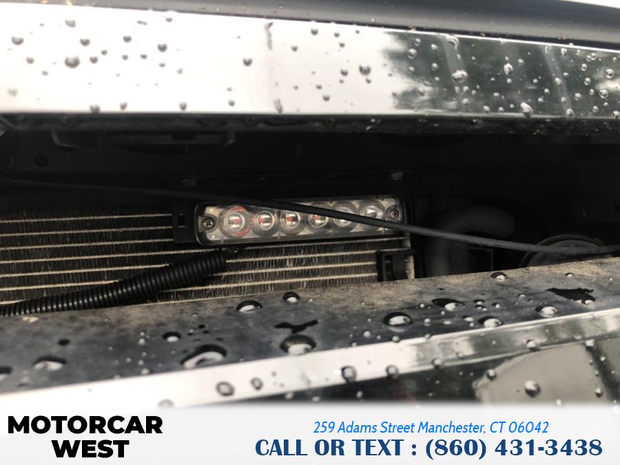 2010 Ford Expedition 4WD 4dr XLT, available for sale in Manchester, Connecticut | Motorcar West. Manchester, Connecticut 2010 Ford Expedition 4WD 4dr XLT, available for sale in Manchester, Connecticut | Motorcar West. Manchester, Connecticut