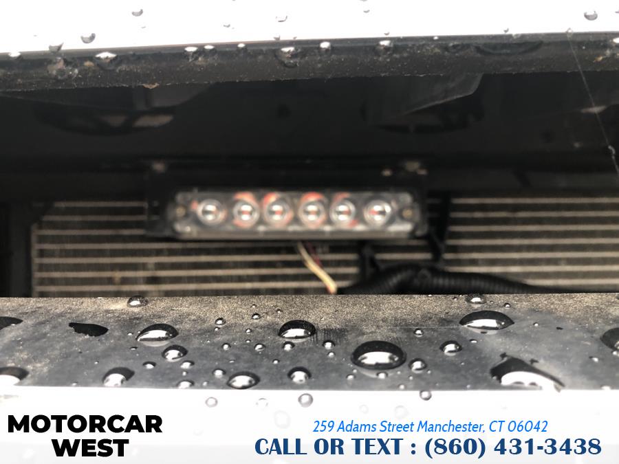 2010 Ford Expedition 4WD 4dr XLT, available for sale in Manchester, Connecticut | Motorcar West. Manchester, Connecticut 2010 Ford Expedition 4WD 4dr XLT, available for sale in Manchester, Connecticut | Motorcar West. Manchester, Connecticut