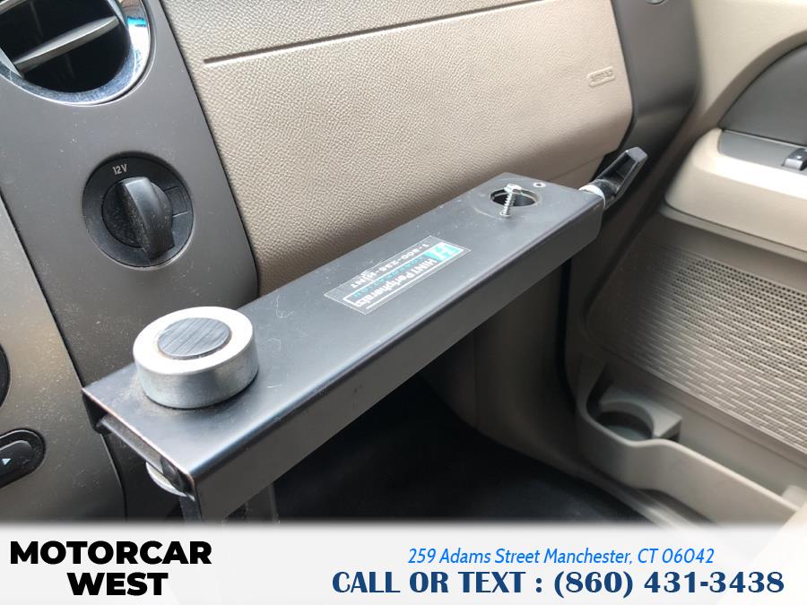 2010 Ford Expedition 4WD 4dr XLT, available for sale in Manchester, Connecticut | Motorcar West. Manchester, Connecticut 2010 Ford Expedition 4WD 4dr XLT, available for sale in Manchester, Connecticut | Motorcar West. Manchester, Connecticut