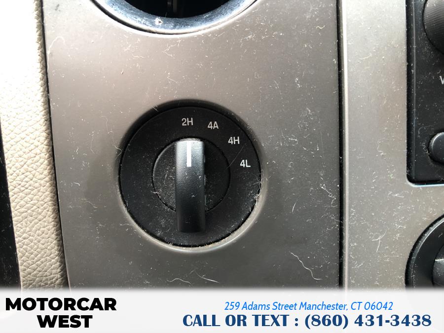 2010 Ford Expedition 4WD 4dr XLT, available for sale in Manchester, Connecticut | Motorcar West. Manchester, Connecticut 2010 Ford Expedition 4WD 4dr XLT, available for sale in Manchester, Connecticut | Motorcar West. Manchester, Connecticut