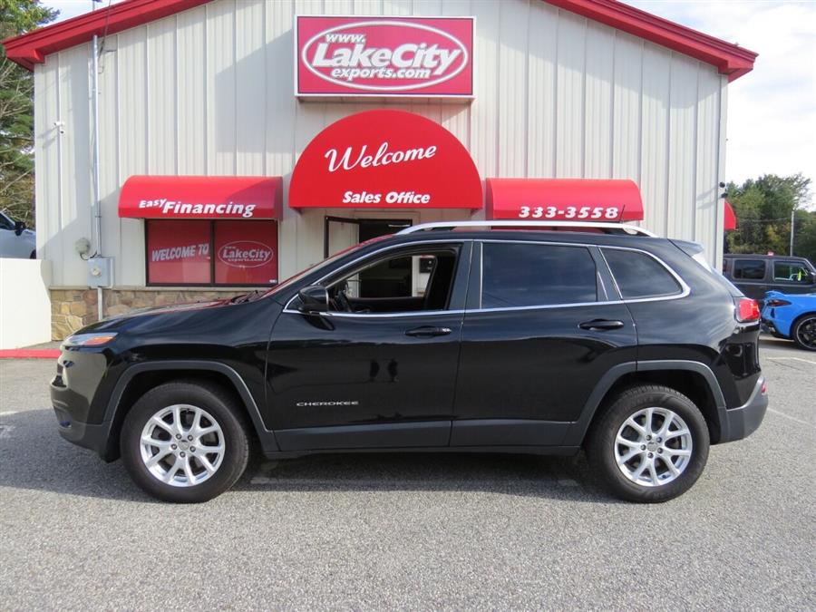 Used Jeep Cherokee Latitude Plus 4x4 4dr SUV 2018 | Lake City Exports Inc. Auburn, Maine Used Jeep Cherokee Latitude Plus 4x4 4dr SUV 2018 | Lake City Exports Inc. Auburn, Maine
