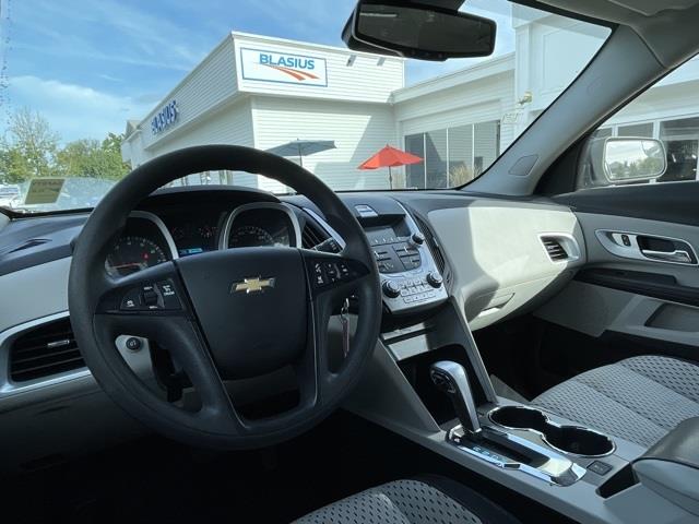Used Chevrolet Equinox LS 2014 | Blasius Federal Road. Brookfield, Connecticut Used Chevrolet Equinox LS 2014 | Blasius Federal Road. Brookfield, Connecticut