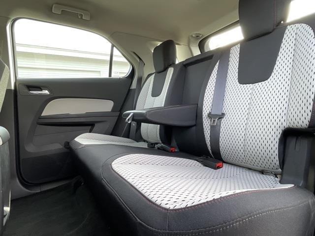Used Chevrolet Equinox LS 2014 | Blasius Federal Road. Brookfield, Connecticut Used Chevrolet Equinox LS 2014 | Blasius Federal Road. Brookfield, Connecticut
