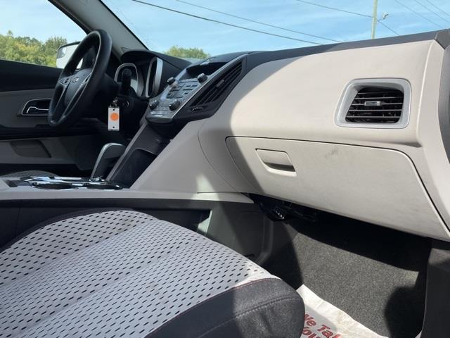 Used Chevrolet Equinox LS 2014 | Blasius Federal Road. Brookfield, Connecticut Used Chevrolet Equinox LS 2014 | Blasius Federal Road. Brookfield, Connecticut