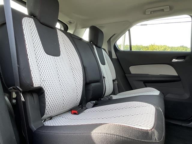 Used Chevrolet Equinox LS 2014 | Blasius Federal Road. Brookfield, Connecticut Used Chevrolet Equinox LS 2014 | Blasius Federal Road. Brookfield, Connecticut