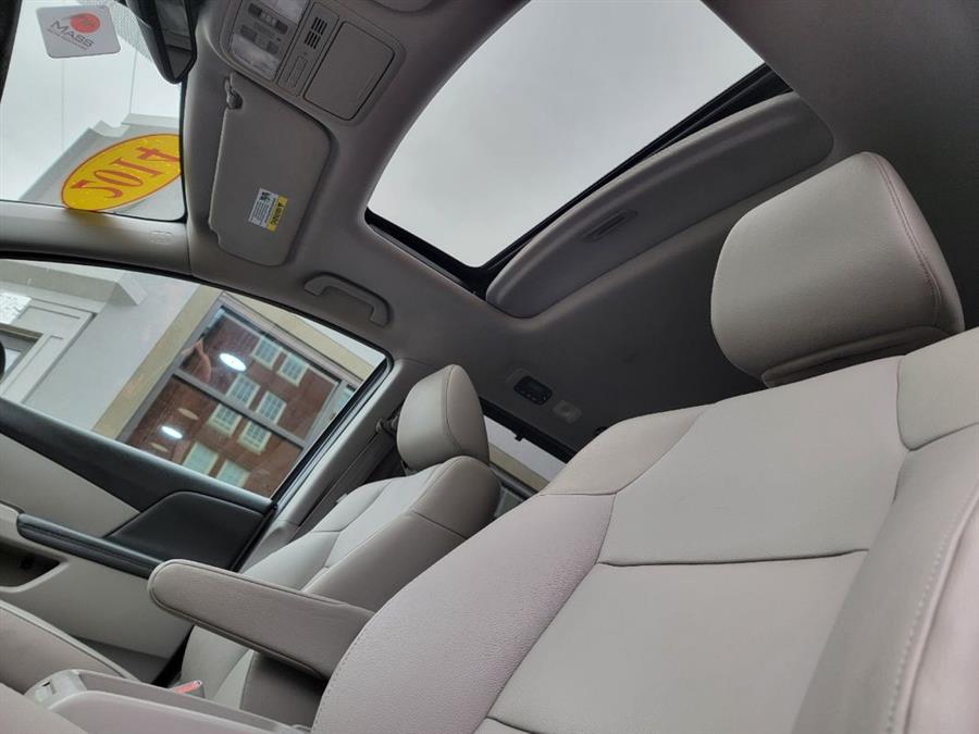 Used Honda Odyssey EX-L w/DVD 2014 | Mass Auto Exchange. Framingham, Massachusetts Used Honda Odyssey EX-L w/DVD 2014 | Mass Auto Exchange. Framingham, Massachusetts