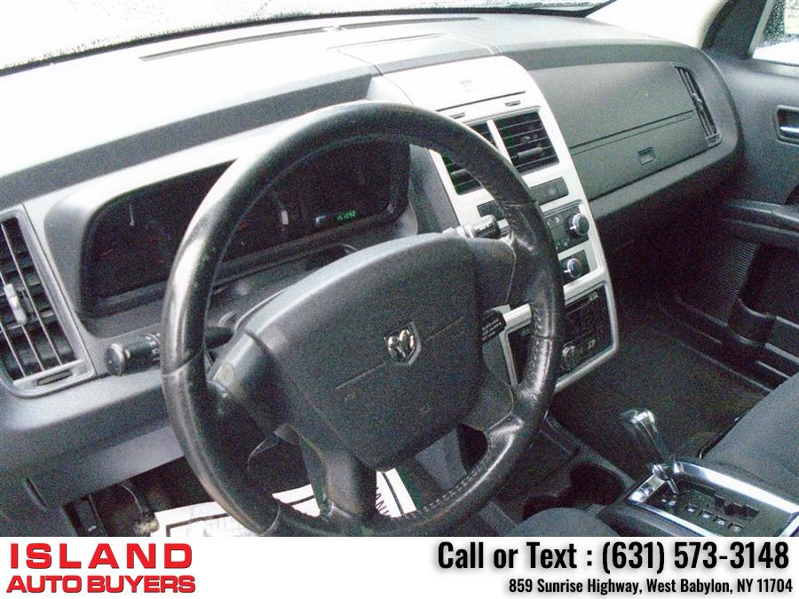 2010 Dodge Journey SXT 4dr SUV, available for sale in West Babylon, New York | Island Auto Buyers. West Babylon, New York 2010 Dodge Journey SXT 4dr SUV, available for sale in West Babylon, New York | Island Auto Buyers. West Babylon, New York