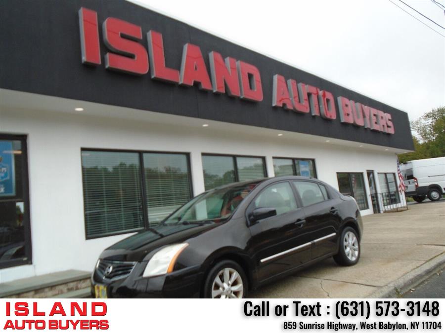 Used Nissan Sentra 2.0 SL 4dr Sedan 2011 | Island Auto Buyers. West Babylon, New York