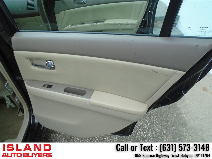 Used Nissan Sentra 2.0 SL 4dr Sedan 2011 | Island Auto Buyers. West Babylon, New York Used Nissan Sentra 2.0 SL 4dr Sedan 2011 | Island Auto Buyers. West Babylon, New York