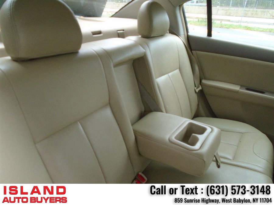 Used Nissan Sentra 2.0 SL 4dr Sedan 2011 | Island Auto Buyers. West Babylon, New York Used Nissan Sentra 2.0 SL 4dr Sedan 2011 | Island Auto Buyers. West Babylon, New York